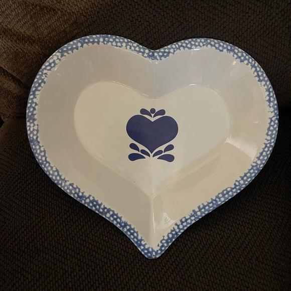 Vintage Heart Ceramic Stoneware Baking Pie Dish - Picture 2 of 2